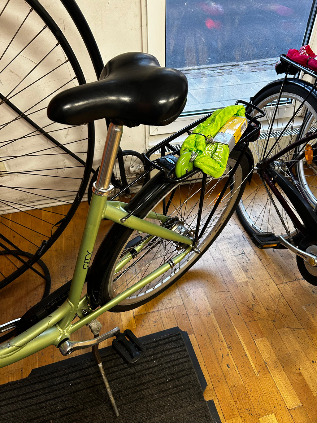 Grön begagnad cykel på Cykelexperten Lund 